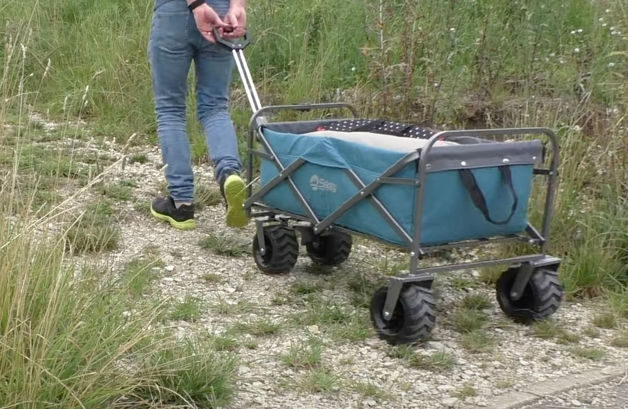 Sekey Bollerwagen beim Camping