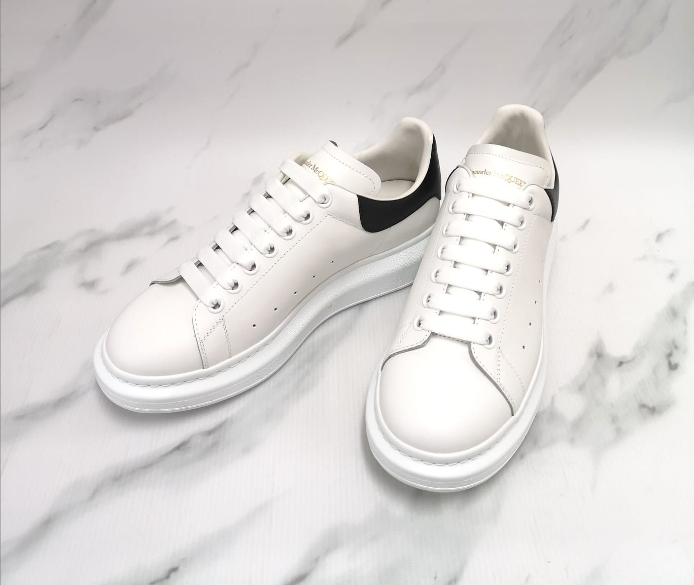 McQUEEN10  Sneaker (white/black)