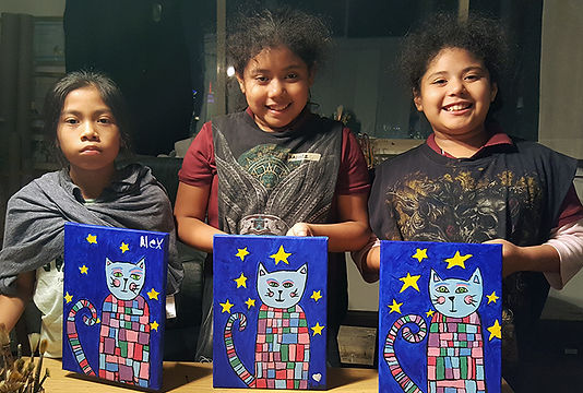 Children painting lessons