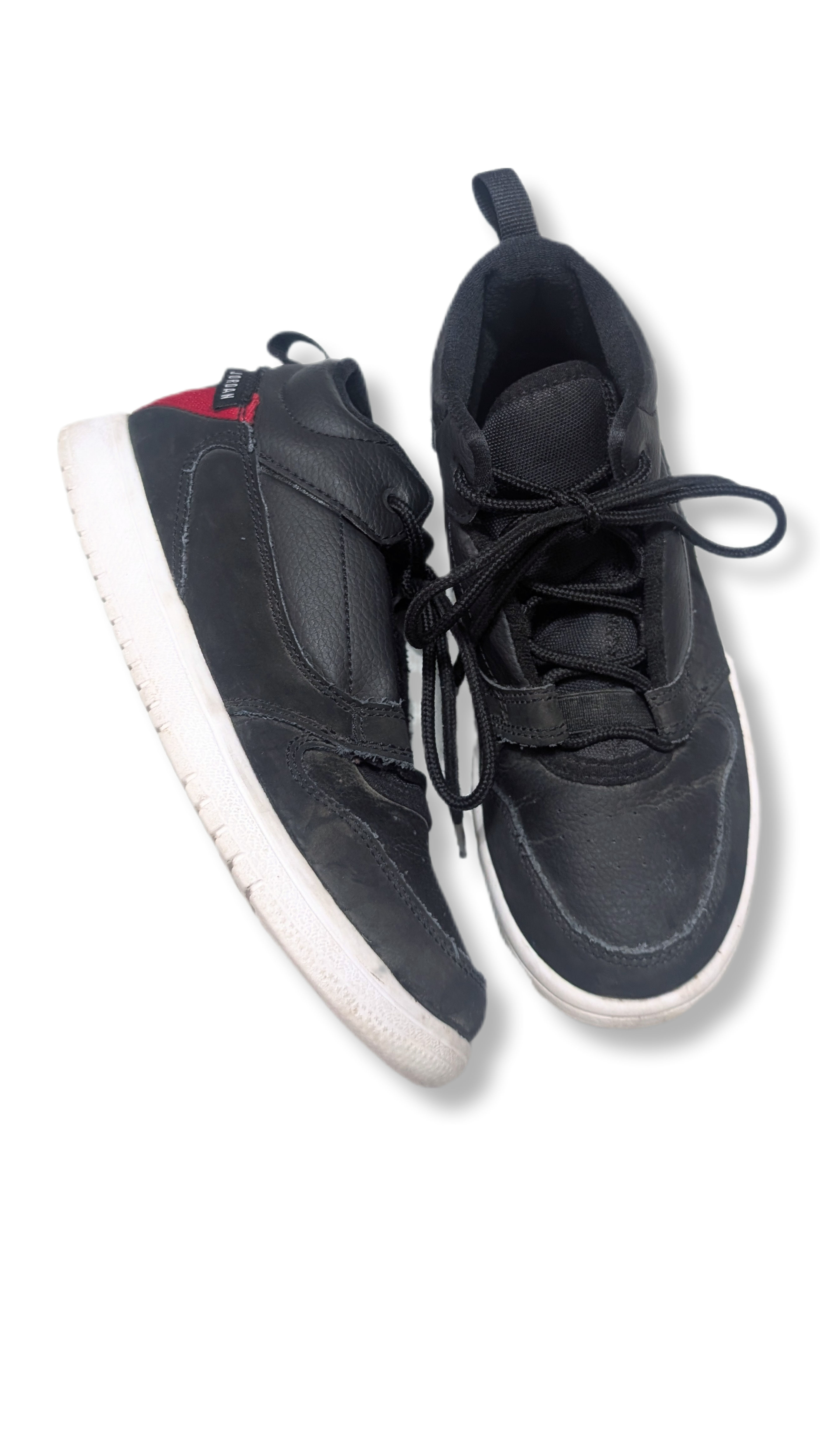 SOULIERS JUNIOR GR 2,5 AIR JORDAN 