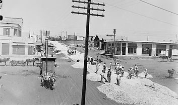 סלילת רחוב השרון לימים רחוב ויצמן. תצלום דניאל קפלן. לשכת העיתונות הממשלתית.jpg