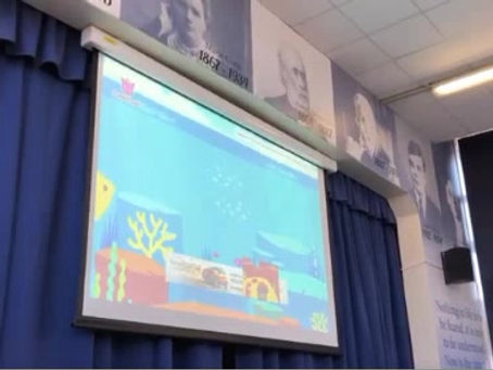 Little Sandon do Baby Shark!