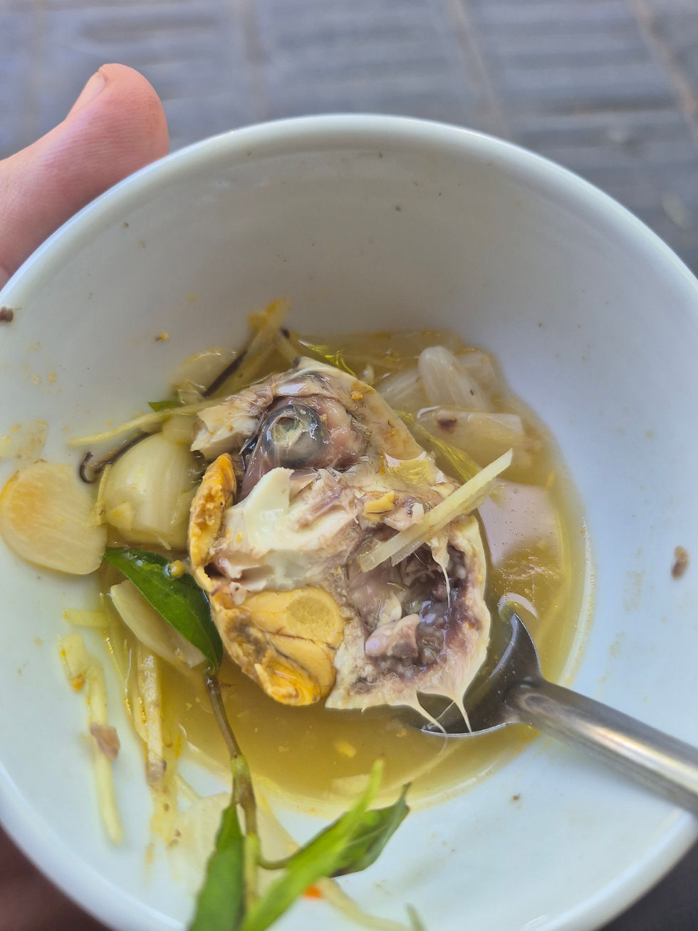 Hột Vịt Lộn (Balut Soup) - It was fertilized duck eggs.