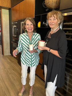 Bonnie and Di Anne posing