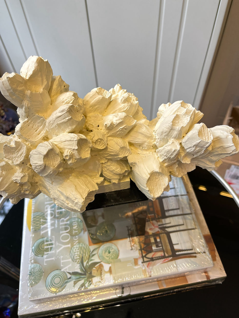 Küçük resim: Krem Soyut Floral Eva Obje 