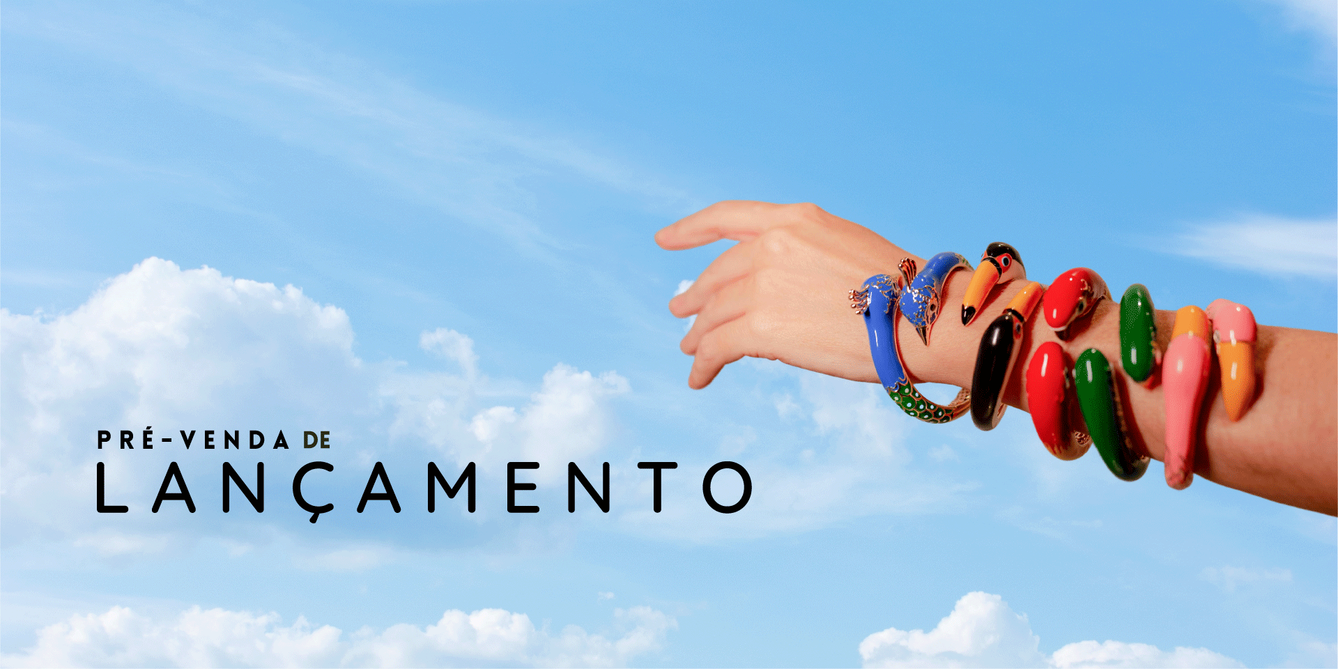 lançamento das pulseiras aves que são esmaltadas e cheias de personalidade