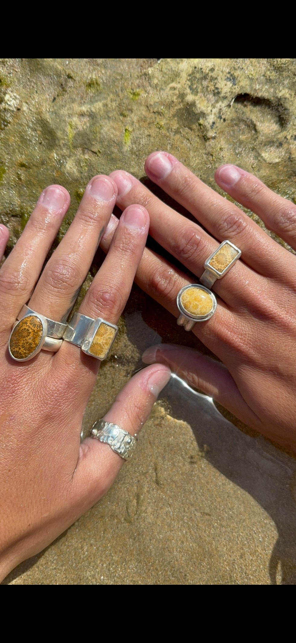 Thumbnail: Fossilised coral ring with double band