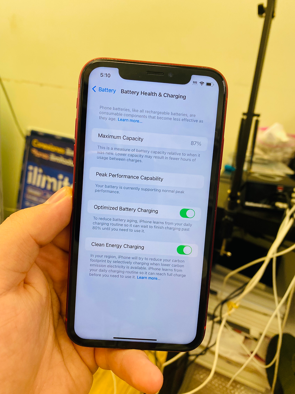 Thumbnail: Apple iPhone XR