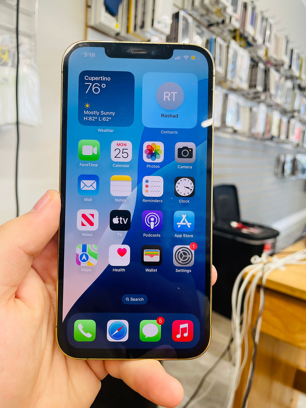 Thumbnail: Apple iPhone 12 Pro Max