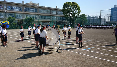 吹奏楽部演奏.JPG