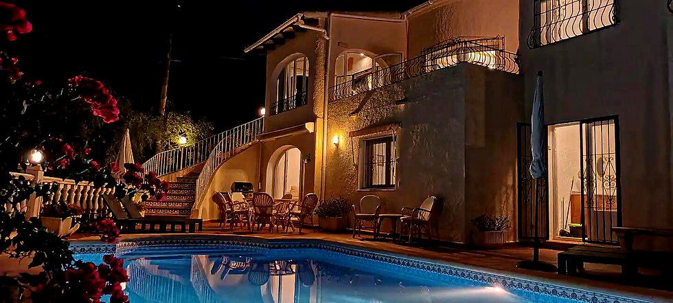 Evening at Casa Carolina
