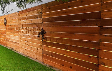 1025-Horizontal-Cedar-Fencing-1024x683.jpg