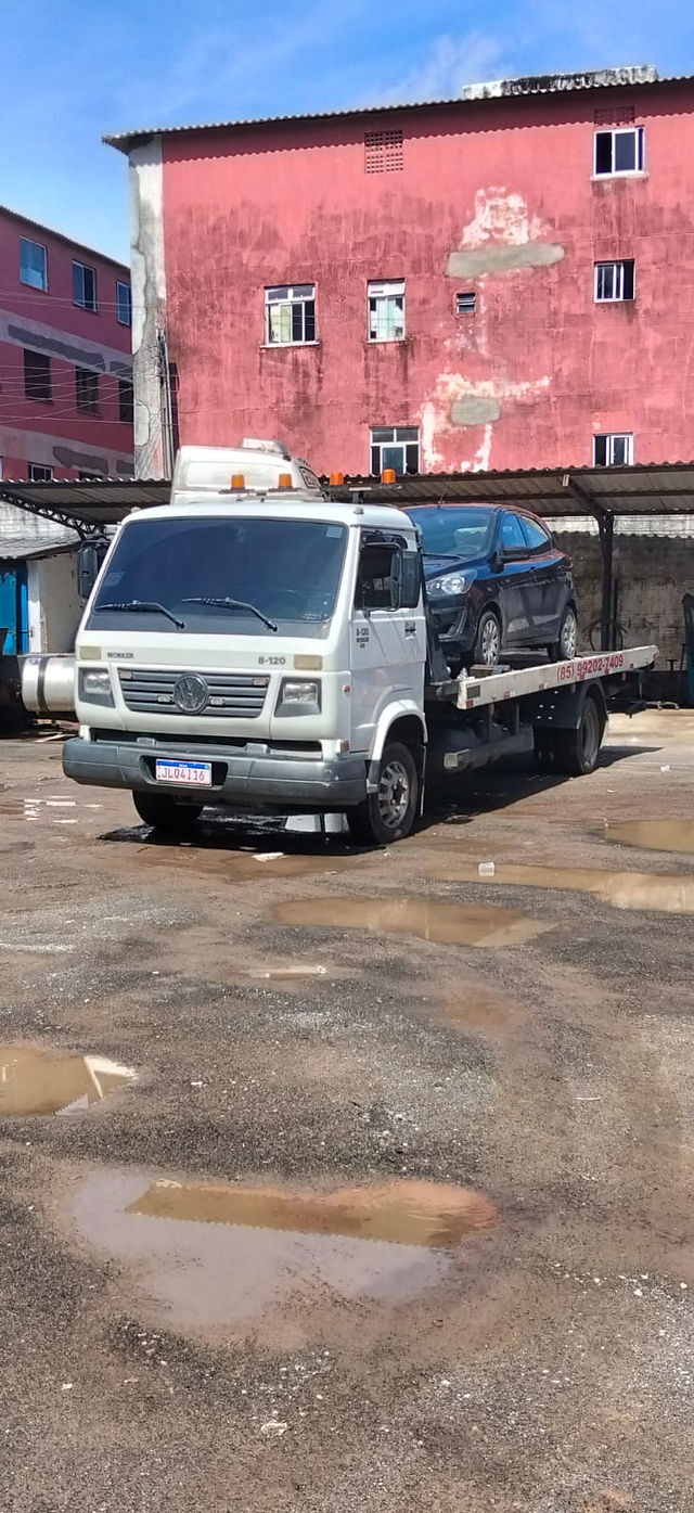 Reboque Santa Edwirges, serviço de reboque 24 horas em Fortaleza e Messejana
