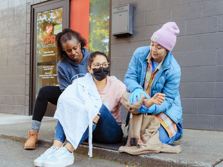 Applications Are Open for the 2026 SheJumps Wilderness First Aid Access Program