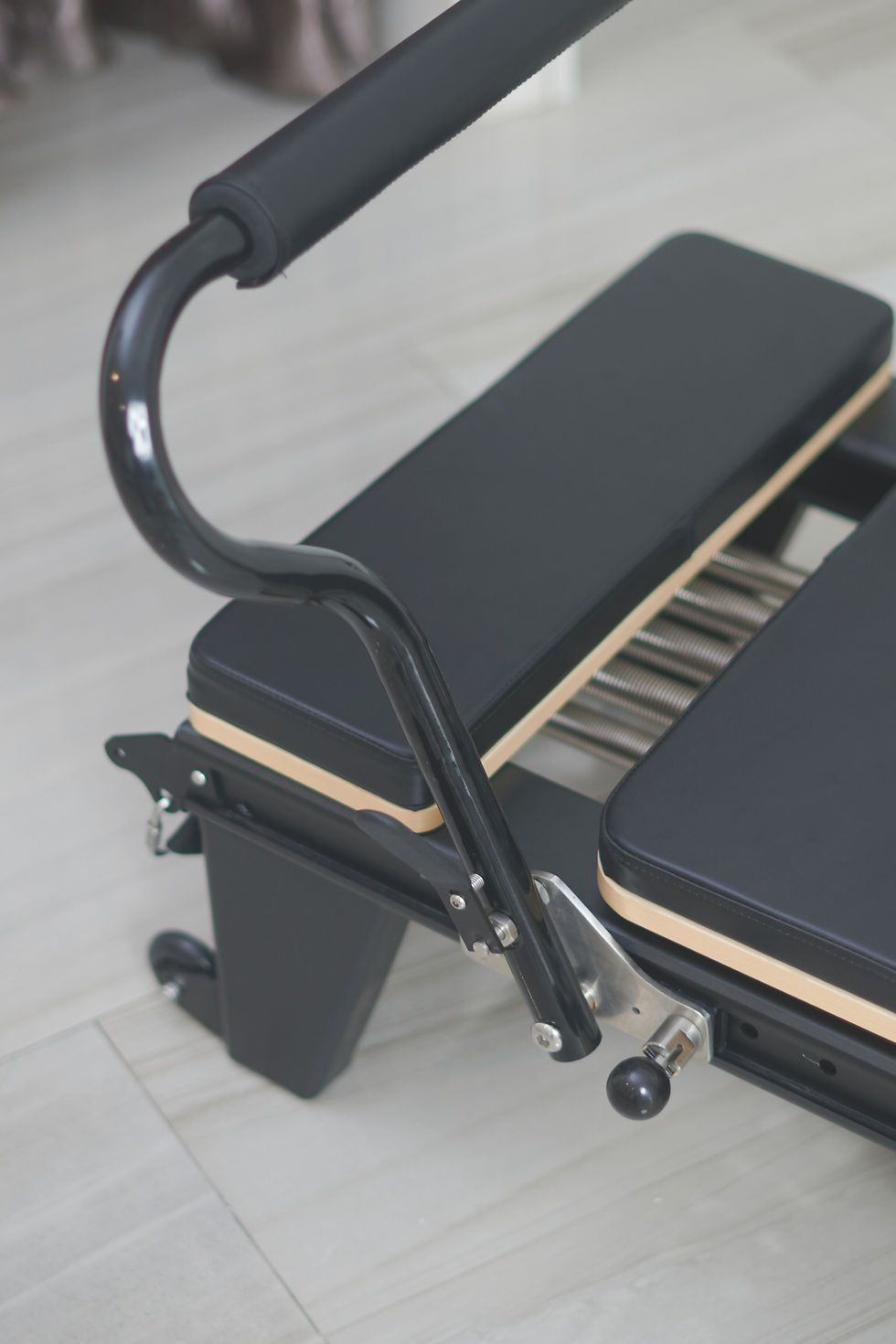 Thumbnail: Reformer Essential (Standable)