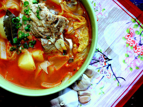Spicy Pork Bone Soup (Gamjatang)
