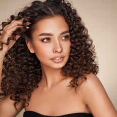 How to Keep Your Curls Defined and Frizz-Free