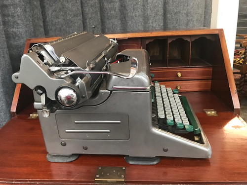 Imperial 66 (1958) | Type 'A' Prop Store