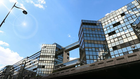 Place Louis Armand, Paris.jpg
