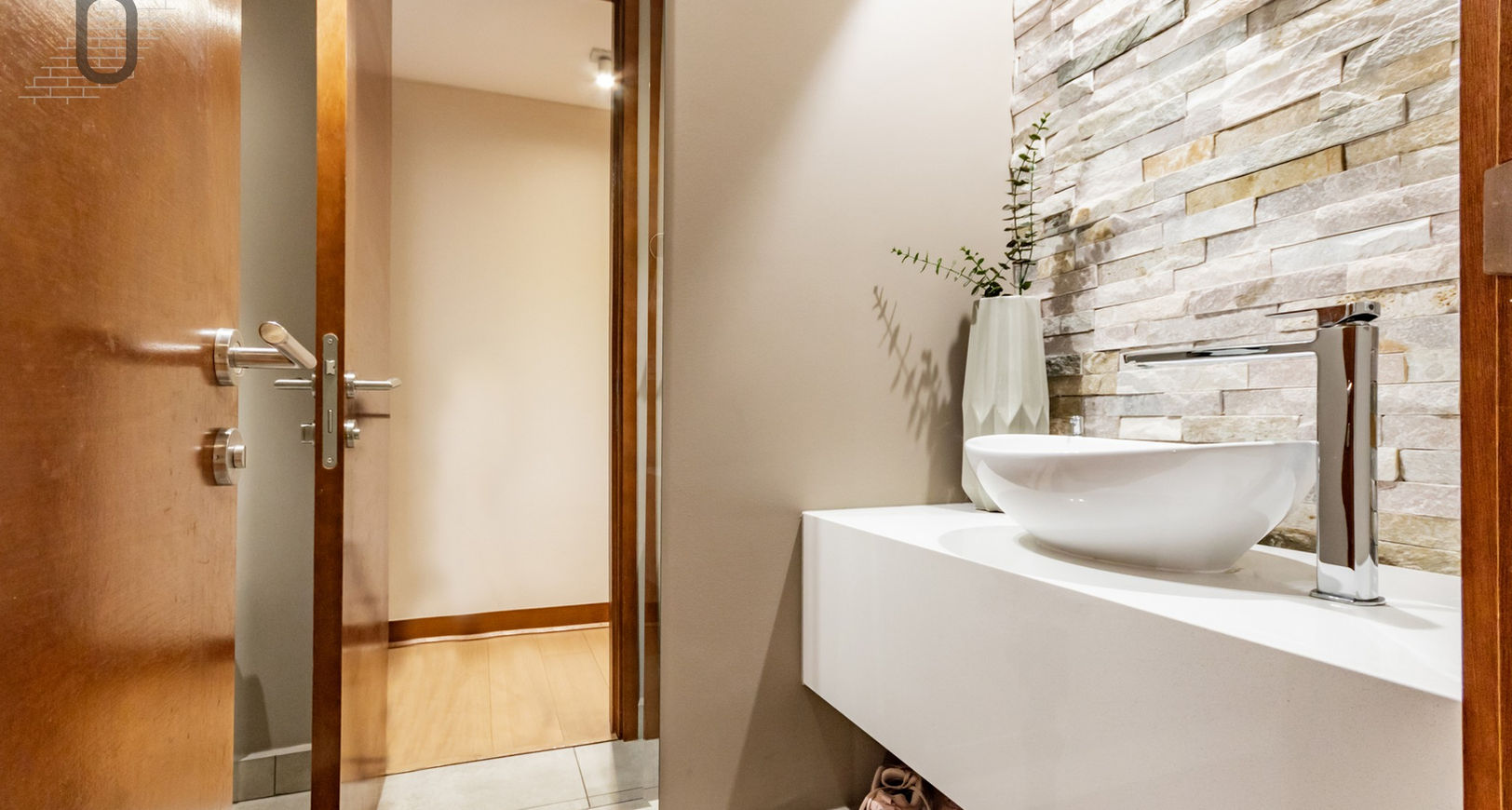 Martin de Zamora 5031 - Con Logo 24.JPG