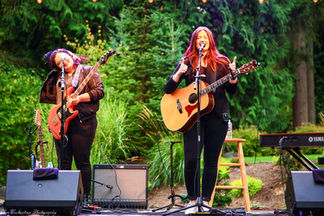 Callaghan and Lauren 5_edited.jpg