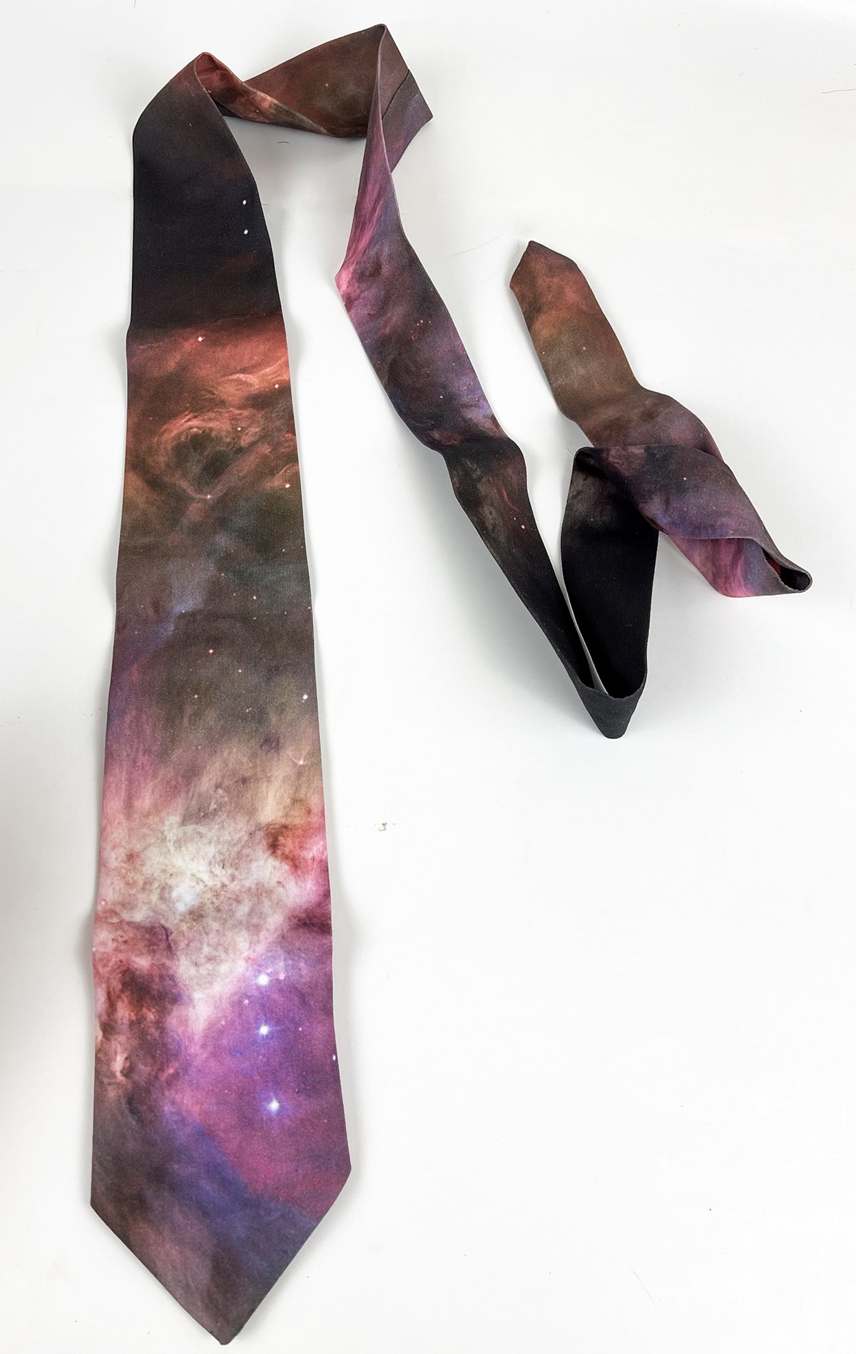 Cravate à thème astronomique - Nébuleuse d'Orion