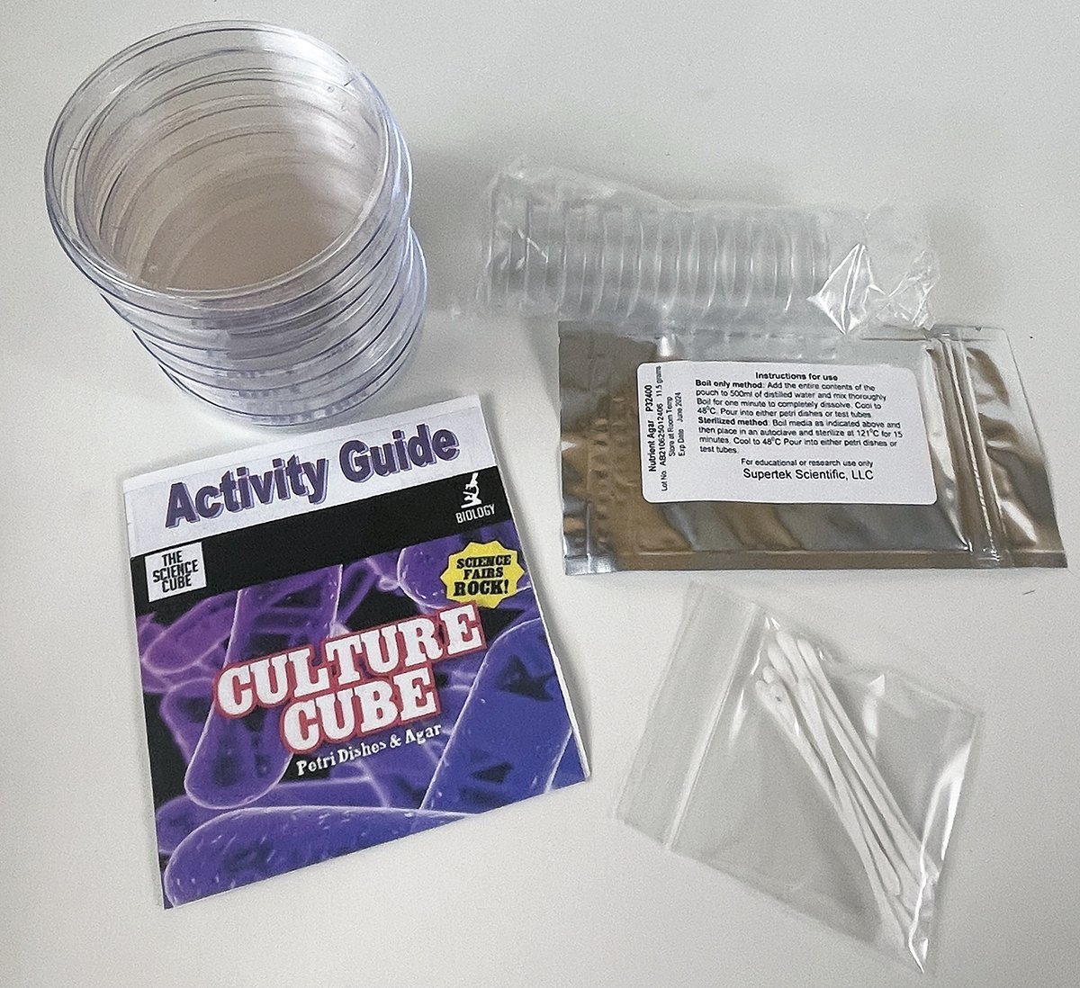 Ensemble de microbiologie - Cube de culture