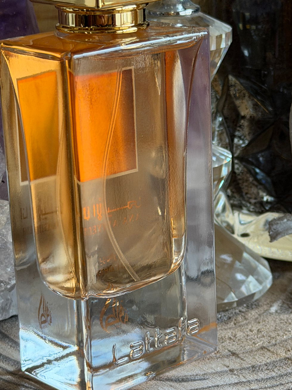 Miniature : Parfum « Ana Abiyedh Poudrée » - Lattafa