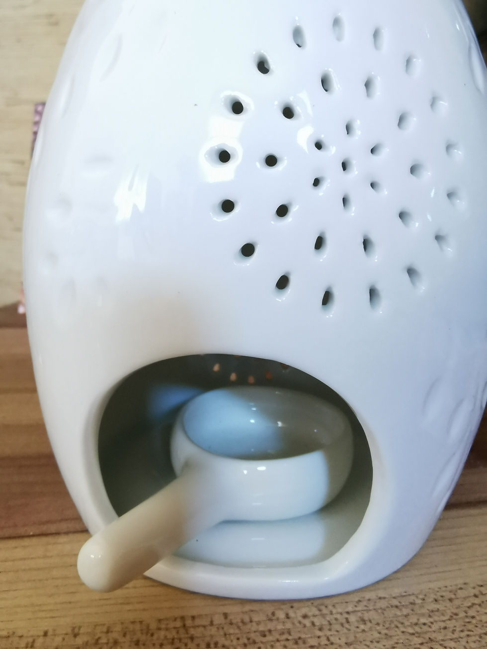 Miniature : Brûle parfums céramique allongé "Rosaces ajourées" (grand modèle)