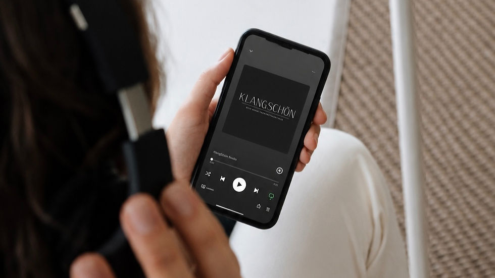 Personalsiertes Lied auf Spotify am Smartphone
