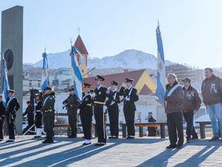 LA MUNICIPALIDAD PARTICIPÓ DE LA CONMEMORACIÓN DEL ANIVERSARIO DEL HISTÓRICO ÉXODO JUJEÑO