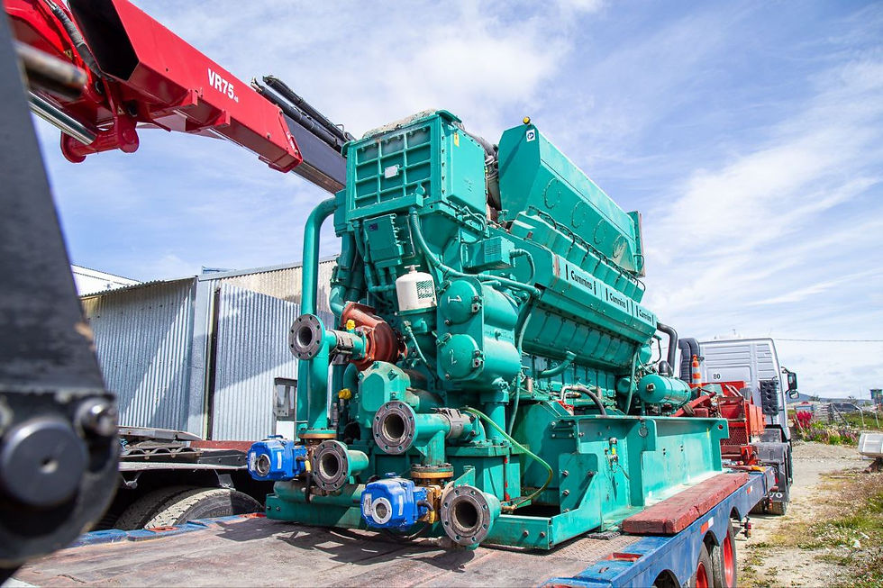 LA DPE INICIÓ EL TRASLADO DE UN EQUIPO GENERADOR DE LA USINA DE TOLHUIN PARA SU MANTENIMIENTO INTEGRAL