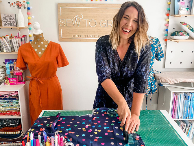 Tuesday Tips with Lindsey Rae - Rotary Cutters and Scissors