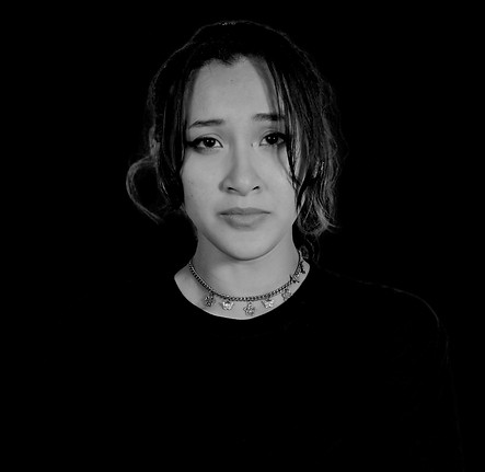 Actor Headshot.012.jpeg
