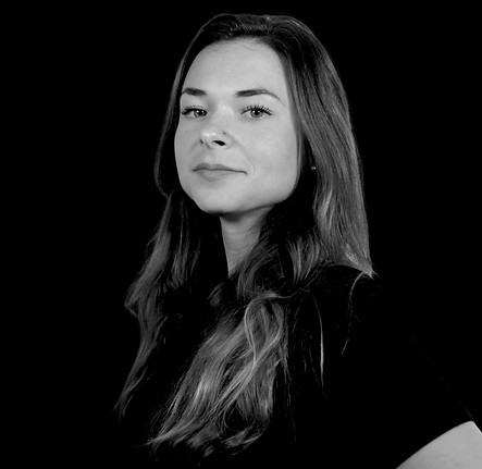 Actor Headshot.016.jpeg