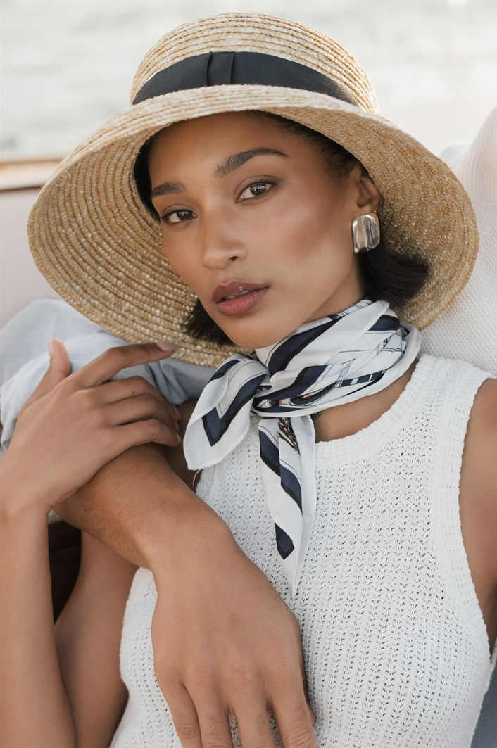 Elena Becker Hair & Make-up Artist Friseurmeister Frankfurt Mainz Deutschland germany beauty hairstyling hairstylist professional editorial fashion business shooting natural MUA portrait beautymakeup lookbook international Friseur Oppenheim VIP Pinterest