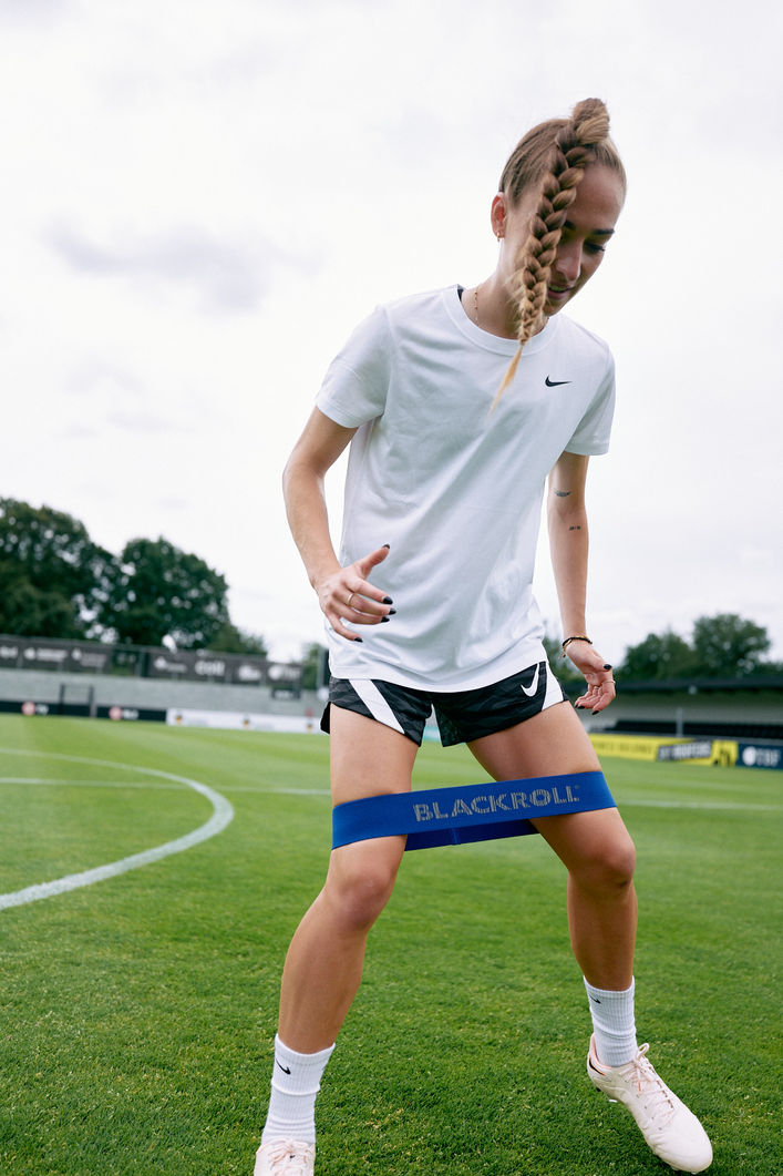 BLACKROLL  Sophia Kleinherne Elena Becker Hair & Make-up Artist Friseurmeister Frankfurt Mainz Deutschland germany beauty hairstyling hairstylist professional editorial fashion business shooting natural MUA portrait beautymakeup lookbook international Friseur Oppenheim VIP Pinterest