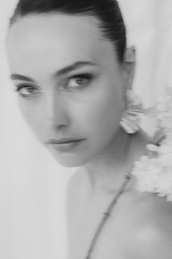 Elena Becker Hair & Make-up Artist Friseurmeister Frankfurt Mainz Deutschland germany beauty hairstyling hairstylist professional editorial fashion business shooting natural MUA portrait beautymakeup lookbook international Friseur Oppenheim VIP Pinterest