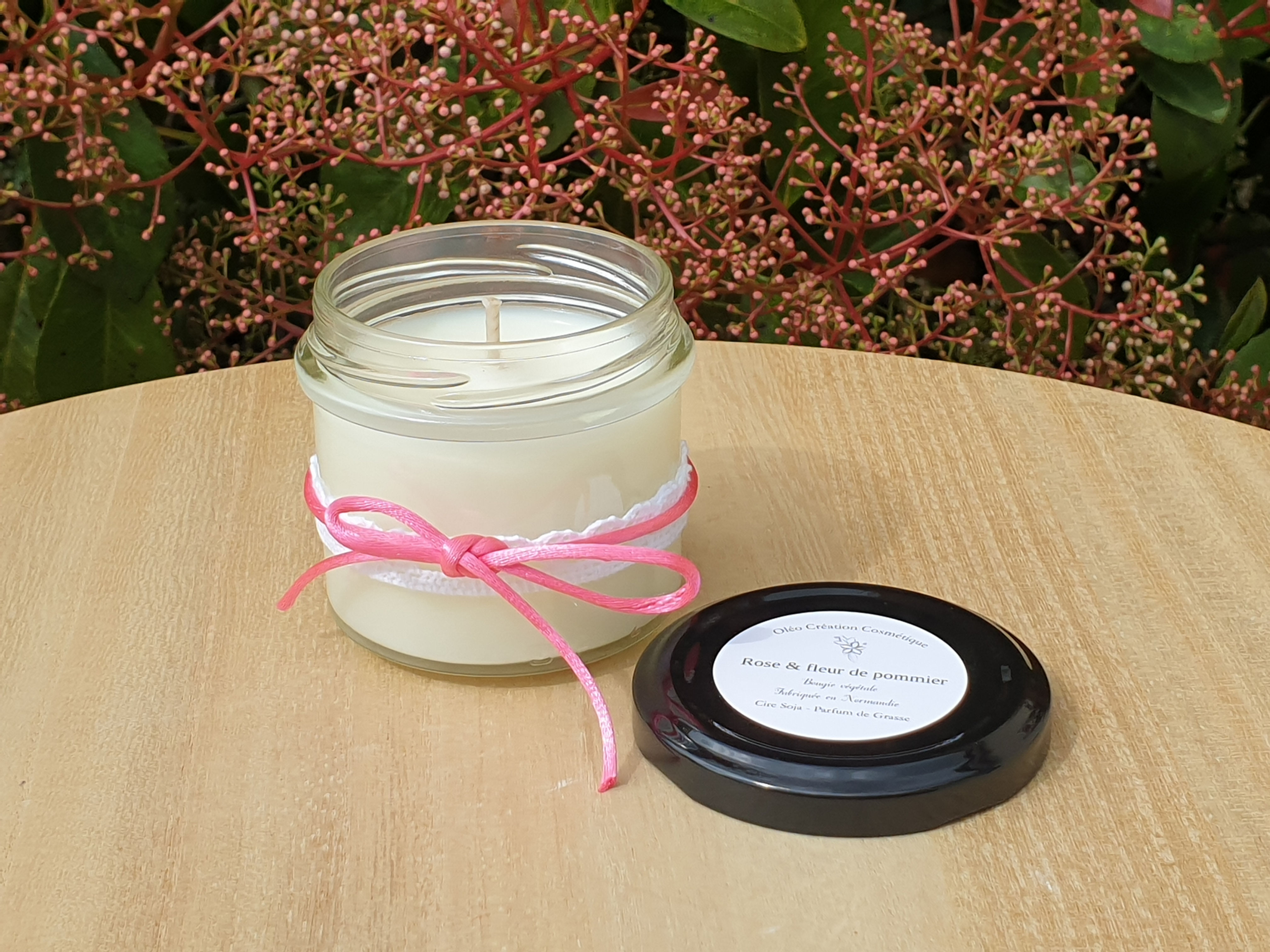 Bougie parfumée Rose et fleur de pommier - Moyen modèle