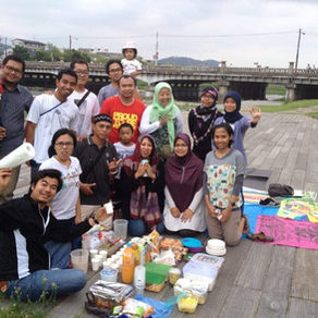 Cara Makan Mochi Sepuasnya Ala Abah