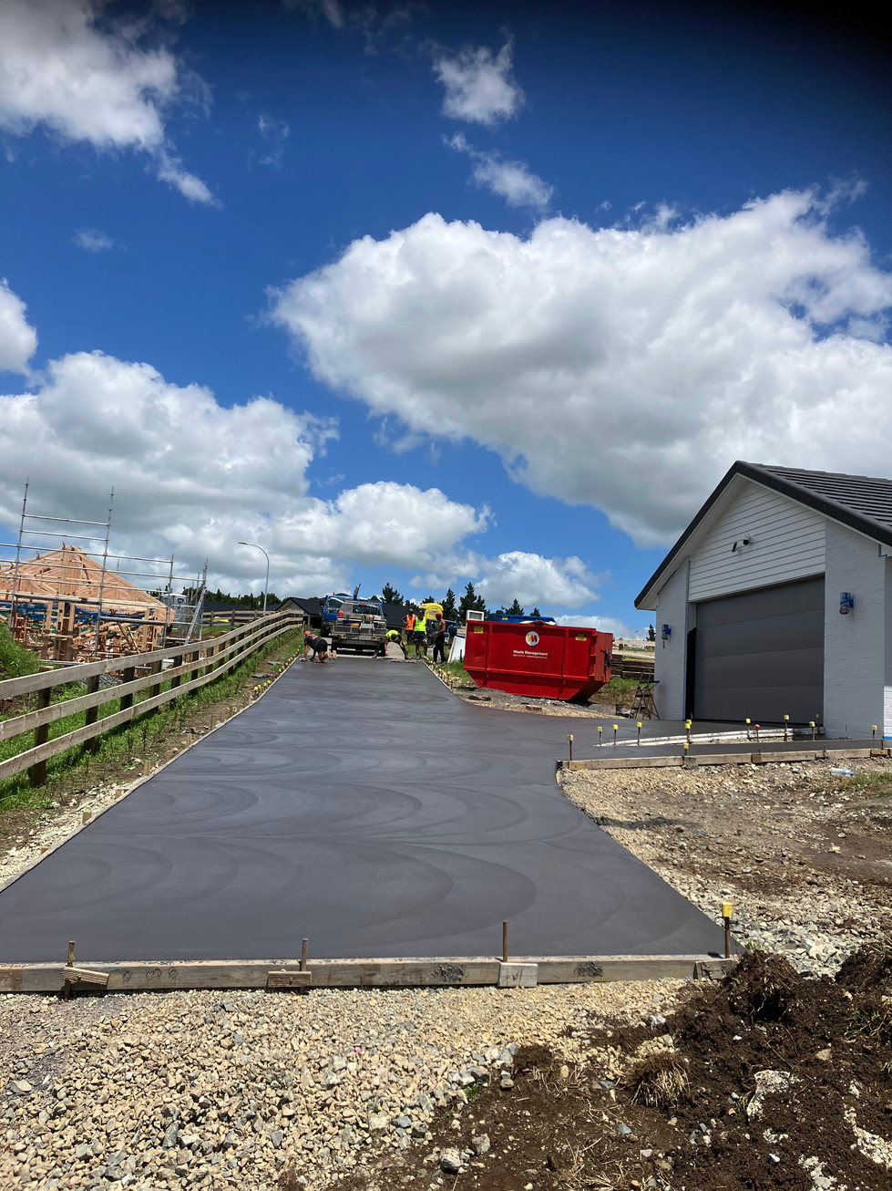 Concrete Driveway, Black oxide