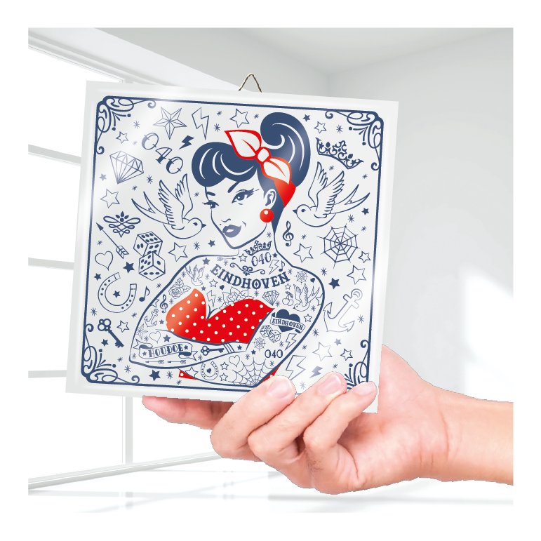 Thumbnail: EINDHOVEN Tegel Tattoo Vrouw