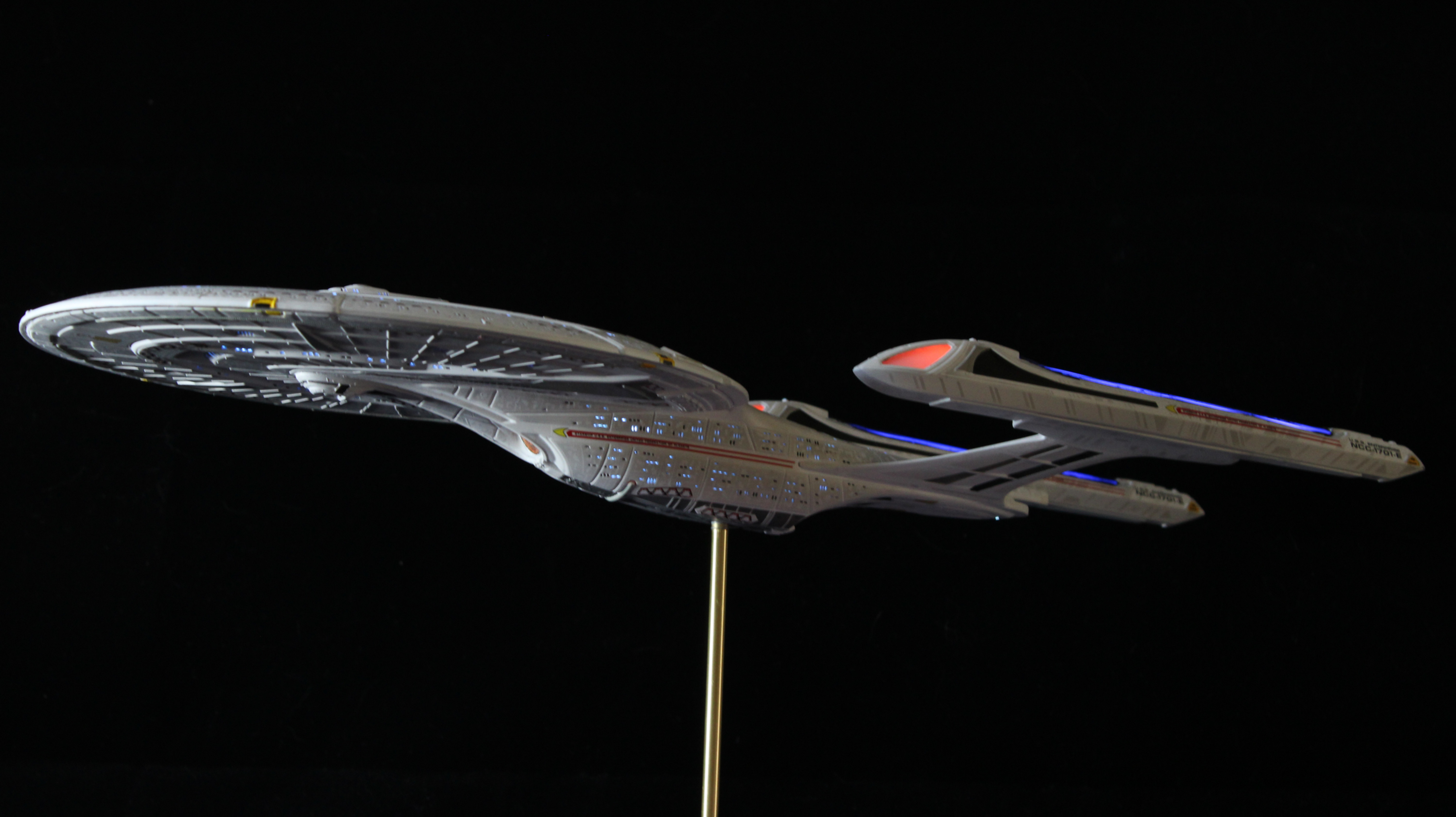 1/1400 scale U.S.S. Enterprise NCC-1701-E | Cascade Starships