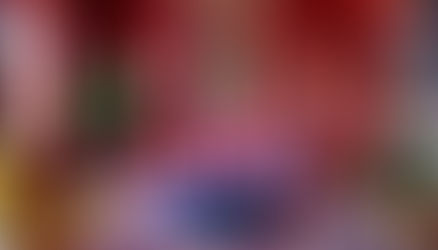 A picuture of a colorful art deco living room.