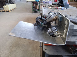 support sonde pour voilier (puit moteur)