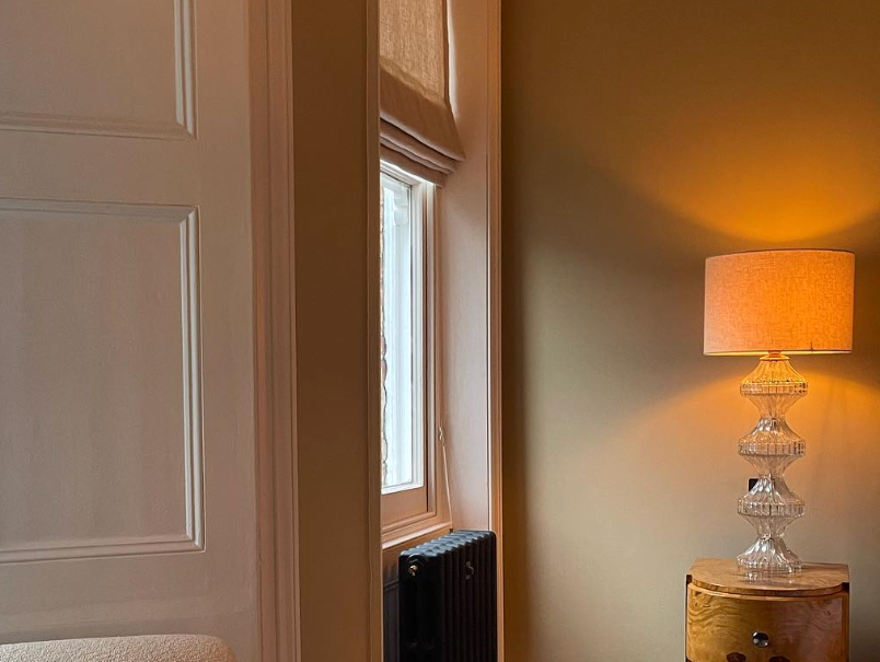 Jumeaux olive burl drawer unit in contemporary interior, handmade Italian furniture