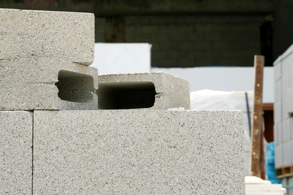 How To Get A Well Built Cinder Block Wall Cheaper