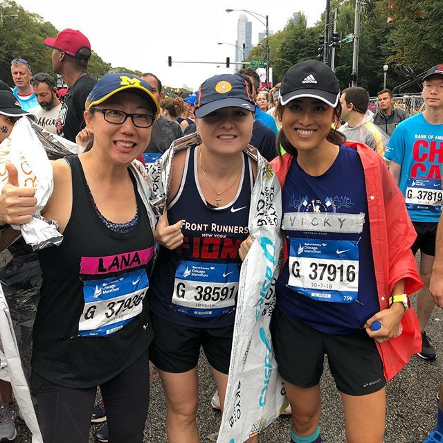 Pre-race catch up with Lana and Fiona at the Chicago Marathon