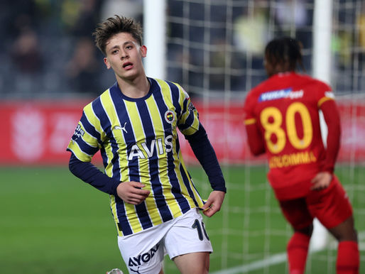 Fenerbahçe annihilate Kayserispor 4-1 to secure Cup semi spot