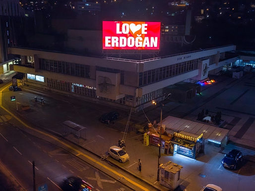 Sarajevo shows support to Turkey against FETÖ defamation campaign